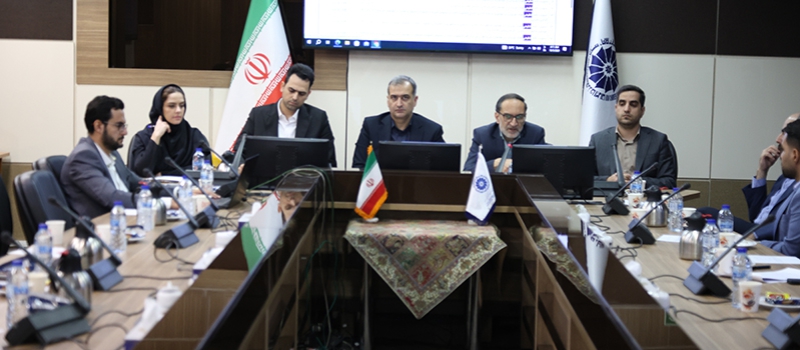 در همایش آخرین تحولات قانونی درباره لازم&zwnj;الاجرا شدن مقررات کسب&zwnj;وکار مطرح شد؛ مقررات در صورت درج در پایگاه اطلاع&zwnj;رسانی قوانین و مقررات لازم&zwnj;الاجرا هستند | فعالان اقتصادی و قضات باید از تغییر در مقررات به&zwnj;موقع مطلع شوند