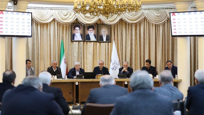 در صد و بیستمین نشست شورای گفتگوی آذربایجان&zwnj;شرقی مطرح شد؛ مالیات بر اساس عدالت دریافت شود | لزوم آزادسازی نرخ ارز به&zwnj;صورت کامل