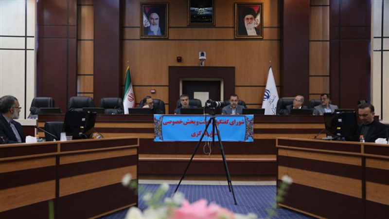 در جلسه شورای گفتگوی استان مرکزی مطرح شد؛ سرمایه&zwnj;گذاری برای تولید نیازمند رفع موانع توسط دولت است