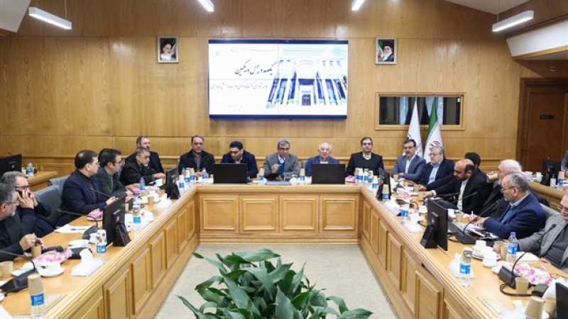 رئیس اتاق مشهد در صدوچهل&zwnj;ویکمین جلسه شورای گفت&zwnj;وگوی خراسان رضوی مطرح کرد؛ بدون حل معضلات ساختاری، امید به آینده اقتصاد دشوار است