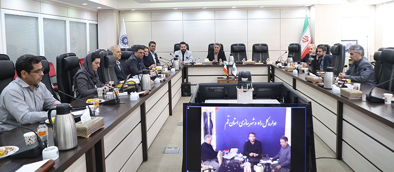 در نشست کارگروه شورای گفت&zwnj;وگوی دولت و بخش خصوصی موضوع ممنوعیت استفاده از سنگ در نمای ساختمان&zwnj;های قم بررسی شد | تأکید بر نامه&zwnj;نگاری دوباره برای اصلاح عنوان &laquo;ممنوعیت&raquo;