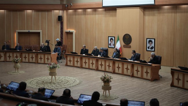 در نشست شورای گفتگوی استان گیلان مشکلات مرزی آستارا و چالش&zwnj;های منطقه ویژه اقتصادی بررسی شد | ایجاد تشکل دولت و بخش خصوصی برای بررسی مسائل