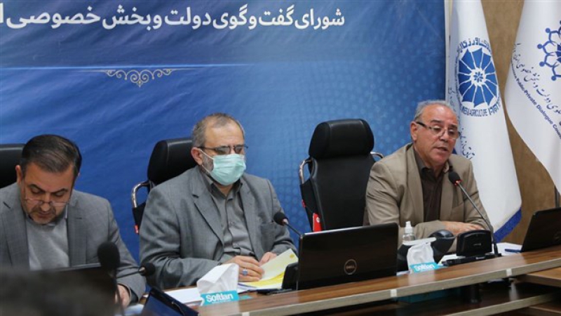 رئیس اتاق اراک در نشست شورای گفت‌وگوی استان مرکزی؛ تولیدکنندگان نگران اتفاقات اقتصادی سال آینده هستند