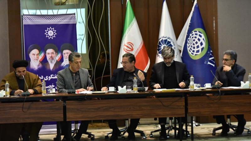 رییس اتاق ارومیه در اولین نشست شورای گفت&zwnj;وگوی آذربایجان غربی در 1405 مطرح کرد: بسته حمایتی فوری برای پایداری واحدهای تولیدی در شرایط جنگ طراحی شود