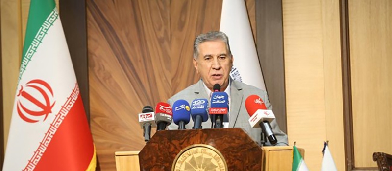 صمد حسن&zwnj;زاده در نشست هیات نمایندگان اتاق ایران پیشنهاد کرد: تشکیل ستاد تدابیر ویژه اقتصادی با محوریت شورای گفت&zwnj;وگوی دولت و بخش خصوصی | توافقات اقتصادی منطقه&zwnj;ای و بین&zwnj;المللی؛ راه برون&zwnj;رفت از شرایط جنگ و تحریم
