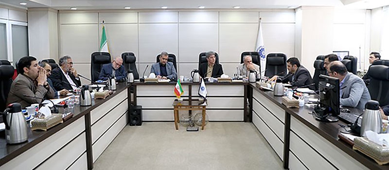 با حضور نمایندگانی از نهادهای نظارتی و اجرایی در اتاق ایران شیوه&zwnj;های مؤثر جلوگیری از ایجاد مقررات و بخشنامه&zwnj;های خلق&zwnj;الساعه بررسی شد