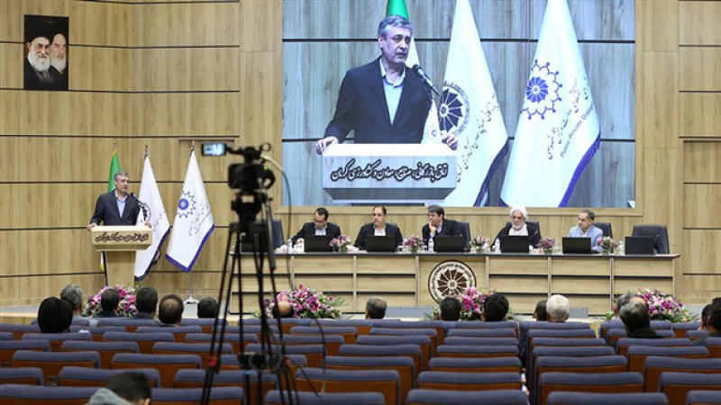 سیدمهدی طبیب&zwnj;زاده در نشست شورای گفت&zwnj;وگوی کرمان مطرح کرد؛ سهولت دسترسی فعالان اقتصادی به قوانین، تمایل و انگیزه حضور سرمایه&zwnj;گذاران را بالاتر می&zwnj;برد