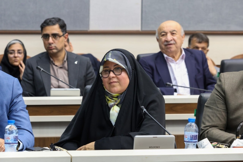 رییس اتاق بازرگانی ، صنایع، معادن و کشاورزی اهواز: صدور ۸۰ بخشنامه تجاری در مدت کوتاه، رمق بخش خصوصی را گرفته است