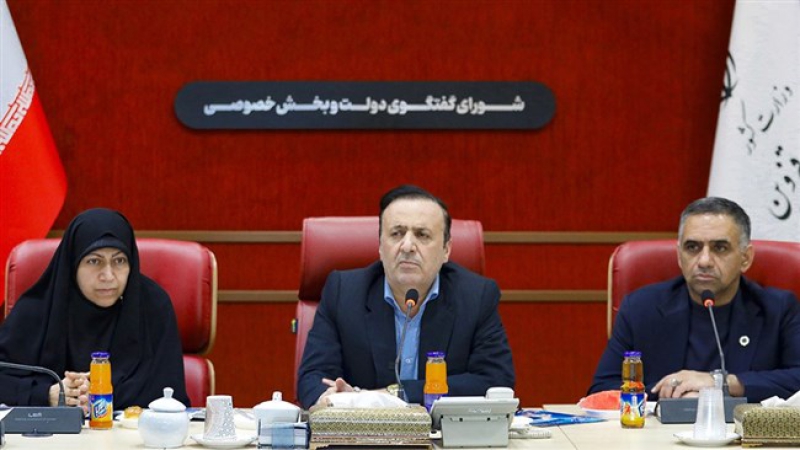 در نشست شورای گفت وگوی استان قزوین اعلام شد؛ خدمت&zwnj;رسانی به واحدهای صنعتی استان قزوین که کارت بازرگانی استان را ندارند، متوقف می&zwnj;شود