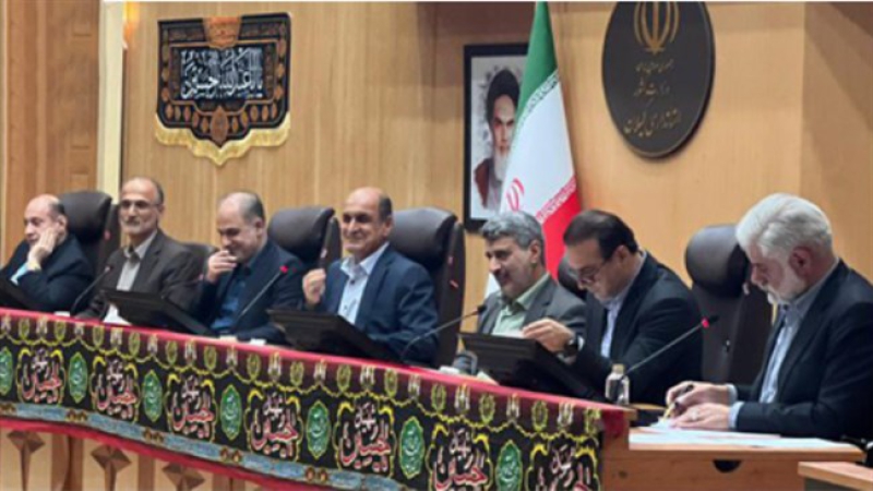 در نشست شورای گفت&zwnj;وگوی استان گیلان مطرح شد؛ تأمین به&zwnj;موقع سهمیه سوخت ژنراتورهای مجاز شرکت&zwnj;های پخش الزامی است | پیشنهاد راه&zwnj;اندازی میز خدمت در اتاق رشت