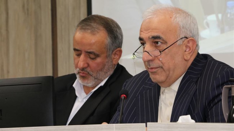 فرج&zwnj;الله معماری در نشست شورای گفت&zwnj;وگوی استان سمنان؛ بخشی از درآمد اصلاح بهای برق، به شهرک&zwnj;ها و نواحی صنعتی اختصاص یابد