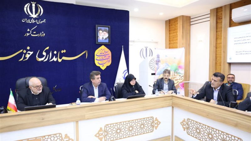 در نود و هفتمین نشست شورای گفت&zwnj;وگوی خوزستان اعلام شد؛ مطالبات بخش خصوصی خوزستان در سفر پیش&zwnj;روی هیات دولت طرح خواهد شد | پیگیری اجرای توافق&zwnj;نامه واردات کالای اساسی خوزستان از عراق با تشکیل کارگروه