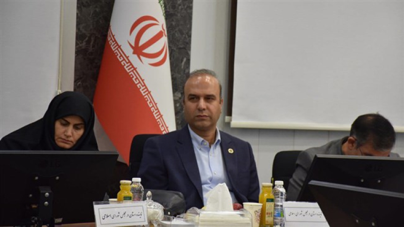 در نشست شورای گفت&zwnj;وگوی استان زنجان مطرح شد؛ بخش خصوصی در توسعه زیرساخت&zwnj;های فرودگاه زنجان مشارکت کند | ارتقای ۱۹ پله&zwnj;ای زنجان در فعالیت شورای گفت&zwnj;وگو