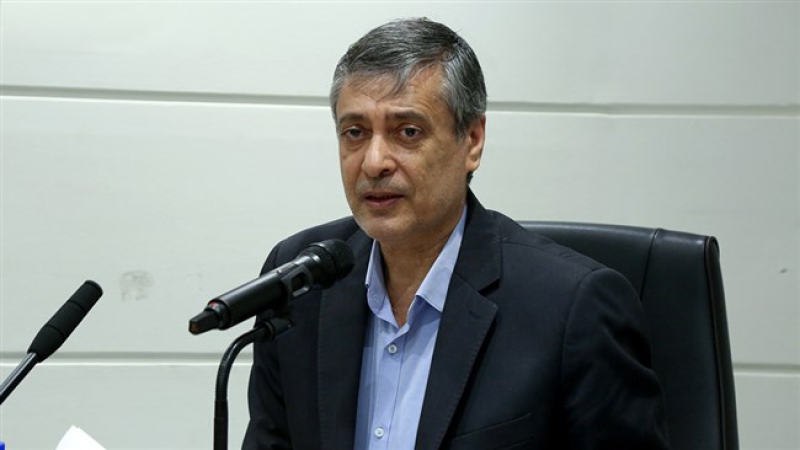 سیدمهدی طبیب&zwnj;زاده در نشست شورای گفت&zwnj;وگوی استان کرمان مطرح کرد؛ چرخ&zwnj;های صادرات کرمان را به حرکت درآورید | دورنمای صادرات 10 میلیارد دلاری کرمان