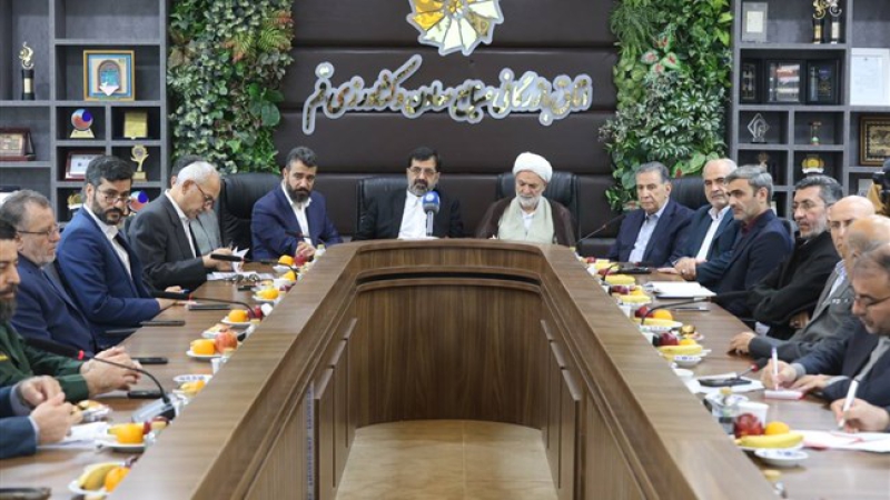 صمد حسن&zwnj;زاده در نشست شورای گفت&zwnj;وگوی استان قم مطرح کرد صادرات با نظرات بخش خصوصی برنامه&zwnj;ریزی شود