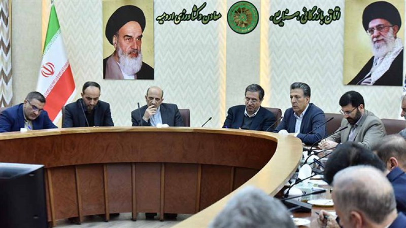 رئیس اتاق ارومیه در نشست شورای گفت&zwnj;وگوی استان آذربایجان غربی؛ با تشدید تحریم&zwnj;ها، نیازمند گسترش همکاری&zwnj;های تجاری و صنعتی از طریق کشورهای واسطه هستیم